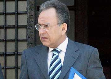 Διαψεύδει το ενδεχόμενο ανασχηματισμού ο Δημήτρης Σιούφας