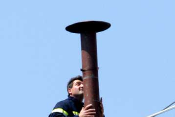 Όλα έτοιμα στην Αγία Έδρα για την έναρξη του κονκλάβιου, που θα εκλέξει το νέο Πάπα