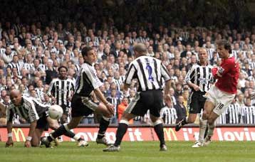 Στον τελικό του Κυπέλλου Αγγλίας και η Μάντσεστερ Γιουνάιτεντ