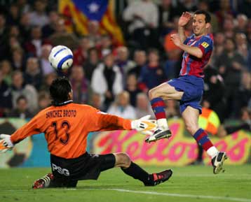 Διατήρησε απόσταση ασφαλείας η Μπαρτσελόνα από την Ρεάλ