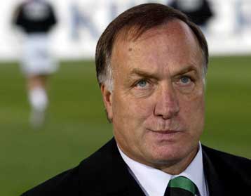 Παραιτήθηκε από τον πάγκο της Γκλάντμπαχ ο Αντβοκαατ, στη θέση του ο Κέπελ