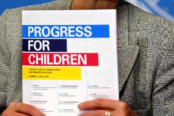 Εκατό εκατομμύρια παιδιά στερούνται της στοιχειώδους εκπαίδευσης