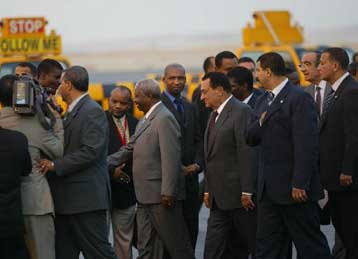 Οι ηγέτες της Αφρικής αναζητούν στην Αίγυπτο την ανάπτυξη της Μαύρης Ηπείρου