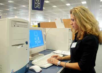 Στις 25 Οκτωβρίου ξεκινά η ηλεκτρονική υποβολή του Ε9 από τις επιχειρήσεις