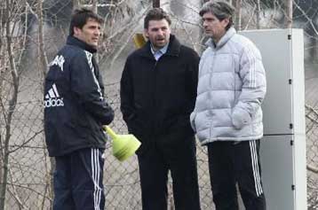 Δεν ενδιαφέρεται για το πακέτο μετοχών της ΠΑΕ ΠΑΟΚ ο Πετζετάκις