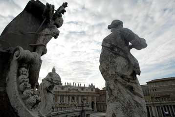 Στο προσκήνιο η αγωγή συγγενών θυμάτων του Ολοκαυτώματος εις βάρος του Βατικανού