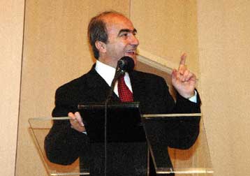 Μέτρα για την προστασία των ομογενών της Τσάλκας ζητά η Ελλάδα από τη Γεωργία