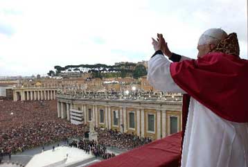 Πρόθυμος να συνεχίσει το διάλογο μεταξύ των θρησκειών δηλώνει ο Πάπας Βενέδικτος ΙΣτ