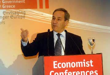 Κύμα επενδύσεων αναμένει η κυβέρνηση στο πλαίσιο του αναπτυξιακού νόμου