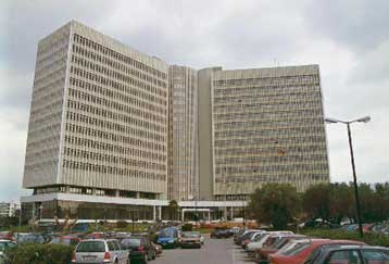 Στην Cosmote πουλά ο ΟΤΕ τις θυγατρικές κινητής τηλεφωνίας σε Βουλγαρία και ΠΓΔΜ