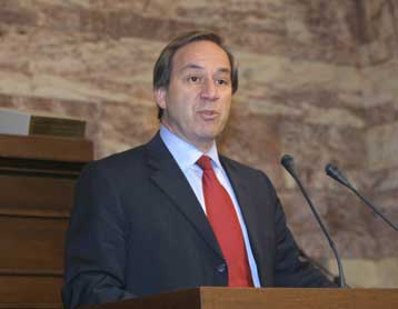 Υπερψηφίστηκε το νομοσχέδιο για την προστασία της Κεφαλαιαγοράς