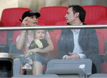 Ευπρεπή και κόσμια χαρακτήρισε ο εκπρόσωπος του Νικολαΐδη την συνομιλία του με τον Τσίκινη