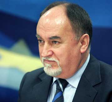 Εκτός στόχων τα δημόσια έσοδα το πρώτο τρίμηνο