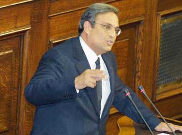 Δεν θα περάσουν στον καταναλωτή τα πρόστιμα των σούπερ μάρκετ, λέει το ΥΠΑΝ