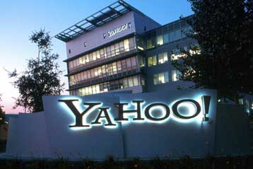 Μεγάλη αύξηση σε έσοδα και χρήστες καταγράφει το Yahoo! τη φετινή χρονιά