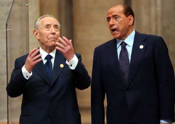 Κοντά στην εντολή σχηματισμού νέας κυβέρνησης ο Σίλβιο Μπερλουσκόνι