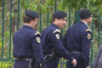 Συλλήψεις δύο Ιταλών, μελών της μαφίας, στην Αττική