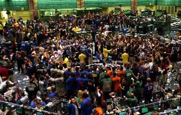 Τα 55 δολάρια πλησιάζουν οι τιμές του πετρελαίου