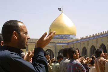 Έντεκα νεκροί από έκρηξη παγιδευμένου αυτοκινήτου έξω από σιιτικό τέμενος στη Βαγδάτη