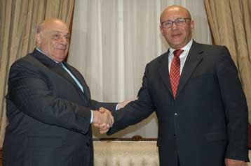 Παραιτήθηκε από την ηγεσία του κόμματός του ο Ταλάτ, εν όψει ανάληψης της «προεδρίας»