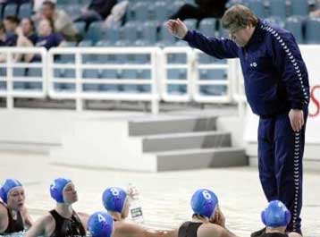 Καλό ξεκίνημα έκανε η γυναικεία ομάδα της Βουλιαγμένης, 8-6 την Σκιφ