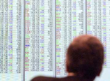 Προς τις 2.900 μονάδες υποχωρεί το Χρηματιστήριο τη Μ.Δευτέρα