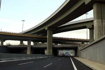 Πρώτα σημάδια κυκλοφορικού κορεσμού στην Αττική Oδό