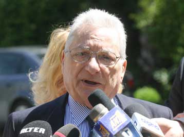 Με οδηγό τις άριστες διμερείς σχέσεις το ταξίδι Καραμανλή στις ΗΠΑ, λέει ο ΥΠΕΞ