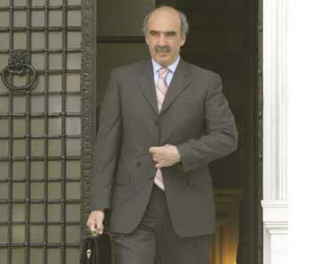 Παρέμβαση Μεϊμαράκη για τη «συγκυρία» του ασφαλιστικού και την επικοινωνιακή πολιτική