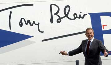 Ενδεχόμενο γαλλικό «όχι» στο Ευρωσύνταγμα ίσως «ακυρώσει» το βρετανικό δημοψήφισμα