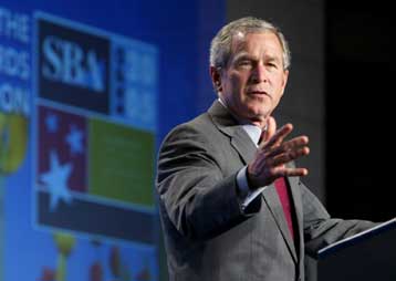 Εσπευσμένα στο καταφύγιο ο Μπους έπειτα από -λανθασμένο- συναγερμό στην Ουάσινγκτον