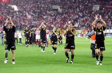 Πριμ 3.000 σε κάθε παίκτη της ΑΕΚ και ανακοίνωση Ντέμη παρά τον αποκλεισμό