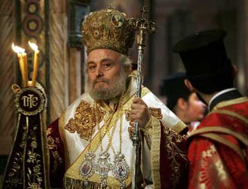 Σε κλίμα έντασης η τελετή αφής του Αγίου Φωτός στα Ιεροσόλυμα