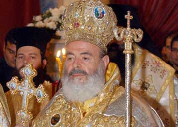 Δυνάμεις τους σκότους που θέλουν να βλάψουν της Εκκλησία, «βλέπει» ο Αρχιεπίσκοπος