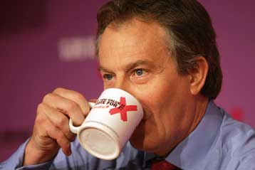 Σταθερό το προβάδισμα των Εργατικών του Μπλερ δύο ημέρες πριν από τις εκλογές