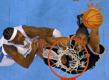 Μία νίκη μακριά από την πρόκριση οι Σπερς