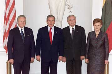 Μήνυμα Μπους στους ηγέτες της Βαλτικής με άρωμα «Ψυχρού Πολέμου»