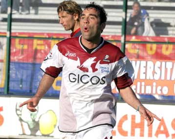 Βαριές ποινές σε παίκτες των Ρετζίνα, Κάλιαρι για επεισόδια στο μεταξύ τους ματς