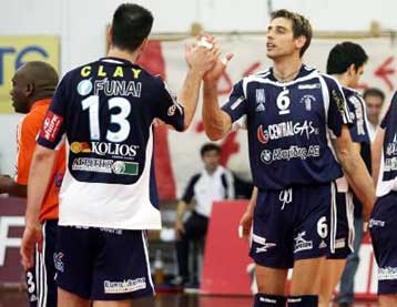 Ένα βήμα από τον τίτλο στην Α1 βόλεϊ ο Ηρακλής, 3-2 τον Ολυμπιακό στον Ρέντη