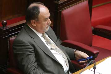 Ατυπη παράταση της υποβολής φορολογικών δηλώσεων για τους εκπρόθεσμους ως την 1η Ιουνίου