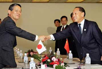 Η Κίνα αρνείται εκ νέου να απολογηθεί για τις ταραχώδεις αντι-ιαπωνικές διαδηλώσεις