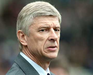 Τυχερή η Λίβερπουλ και μόνο που αγωνίζεται στο Champions League, λέει ο Βενγκέρ