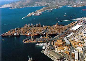 Στο λιμάνι του Πειραιά κατέπλευσε την Κυριακή το Aegean Sun – Ανακρίνεται ο πλοίαρχος