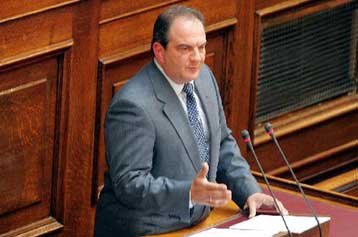 Προ ημερησίας διατάξεως συζήτηση στη Βουλή για την οικονομία ζητά ο Κ.Καραμανλής