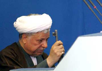 Υποψήφιος στις προεδρικές εκλογές του Ιράν και ο Ραφσαντζανί