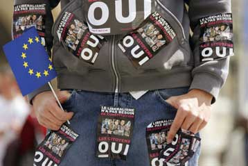 Στο 52% ανέβηκε το ποσοστό των Γάλλων που λένε «ναι» στο Ευρωσύνταγμα