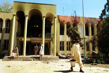 Αντιαμερικανικών διαδηλώσεων συνέχεια στο Αφγανιστάν για την προσβολή του Κορανίου