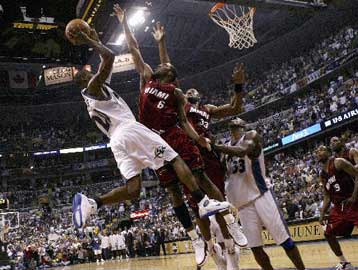 Στον τελικό της Ανατολικής Περιφέρειας προκρίθηκε το Μαϊάμι