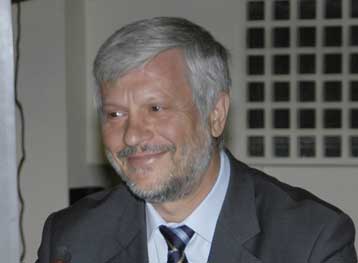 Την πολιτική ανάπτυξης του ελληνικού κινηματογράφου παρουσίασε στις Κάννες ο Π.Τατούλης