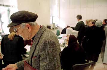 Νομοσχέδιο-σκούπα για τις συντάξεις στο Δημόσιο